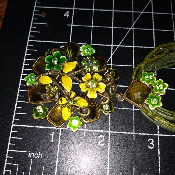 Green Multi Strand Necklace with Enamel & Glass Flowery Pendant, Green &… - Picture 7 of 10